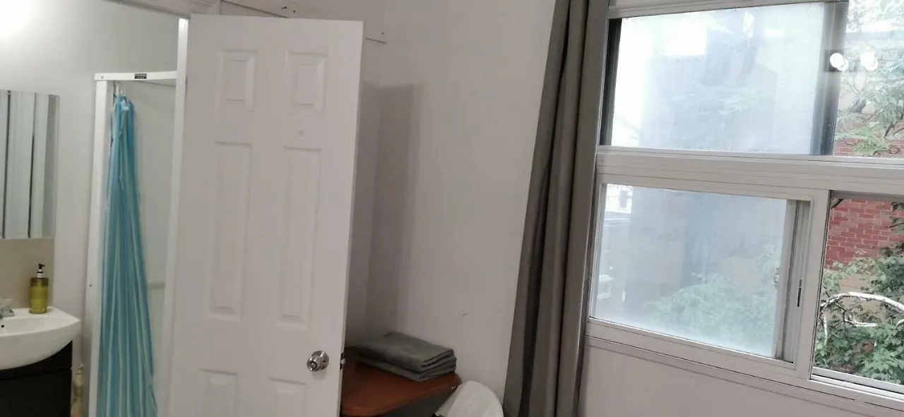 Monthly University Apartment-Elizabeth Toronto