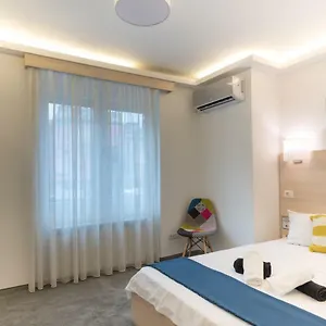 Mbm Studio Piata Romana Square , Bucarest Rumanía